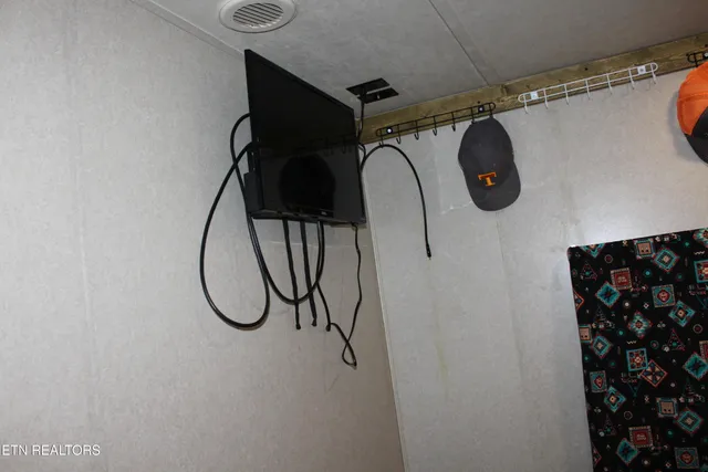 $154,900 | 299 Harmony Way, Cosby, TN 37722