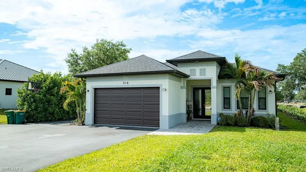 $730,000 | 218 22nd Avenue Northeast, Naples, FL 34120