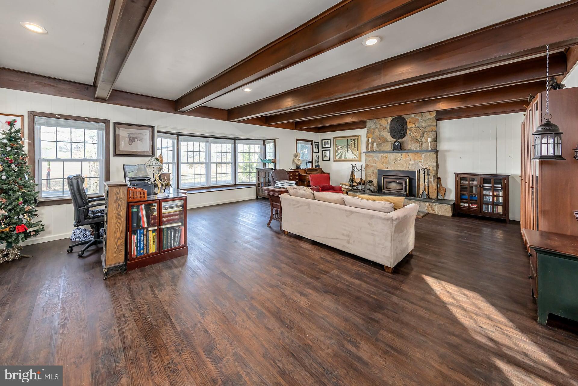 41 Hackett Road Woodstown, NJ 08098 - Photo 7 of 67 a living room with furniture and a wooden floor