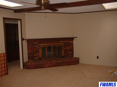 9508 Reindeer Road Fort Wayne, IN 46804 - Photo 5 of 6