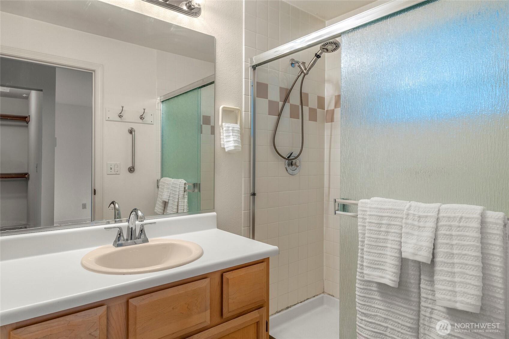927 132nd Street Southwest, Unit C2 Everett, WA 98204 - Photo 24 of 39