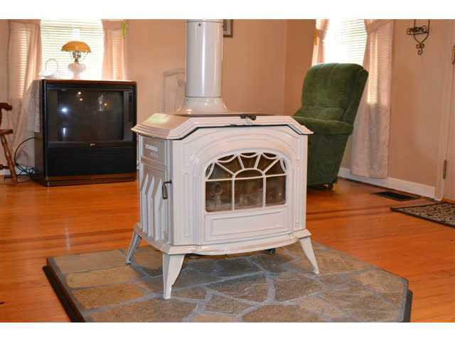 831 Old Mill Road Springfield, OH 45502 - Photo 12 of 25