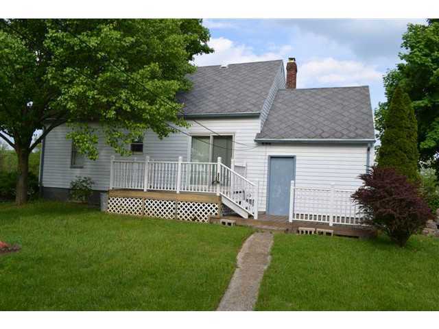831 Old Mill Road Springfield, OH 45502 - Photo 8 of 25