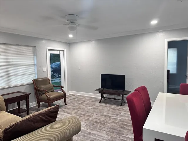 $3,000 | 846 Northwest 8th Street, Hallandale Beach, FL 33009