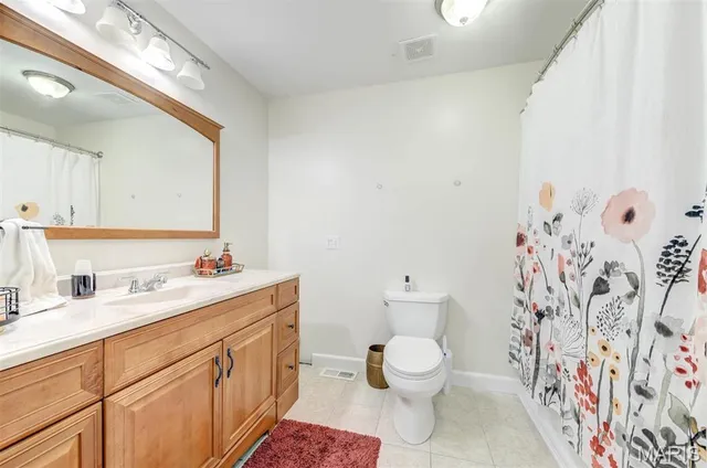 $334,900 | 4561 Laclede Avenue, Unit B, St. Louis, MO 63108