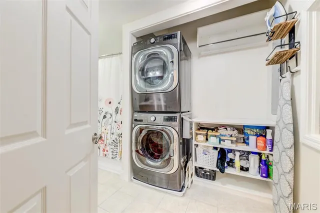 $334,900 | 4561 Laclede Avenue, Unit B, St. Louis, MO 63108