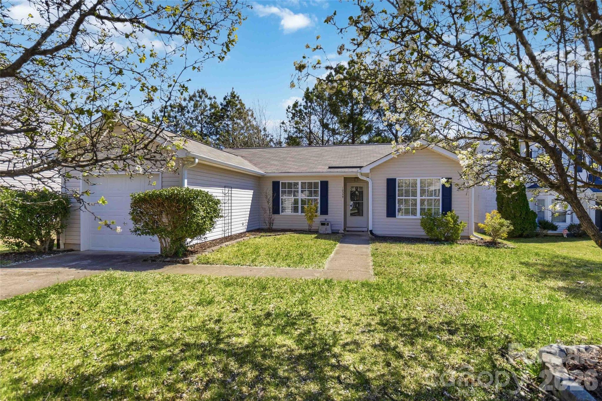 10359 Gold Pan Road Charlotte, NC 28215 - Photo 1 of 25 Gallery Image 1