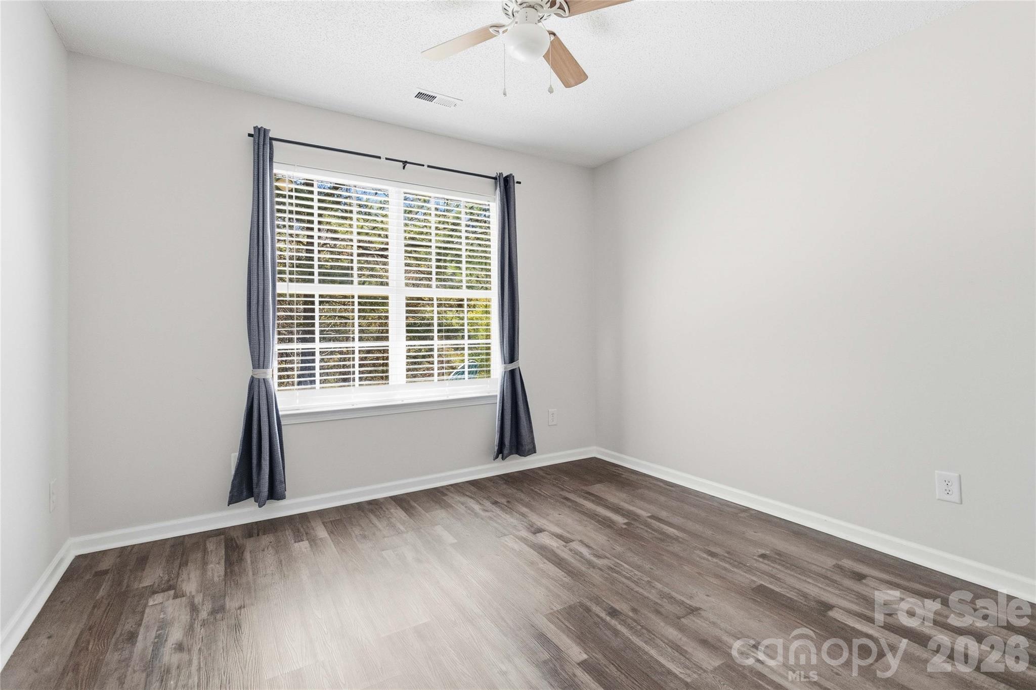 10359 Gold Pan Road Charlotte, NC 28215 - Photo 16 of 25 Gallery Image 16