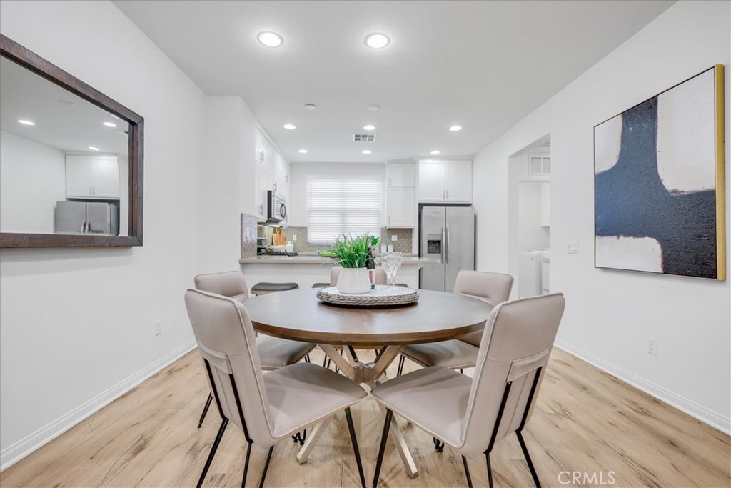 148 Capricorn Irvine, CA 92618 - Photo 11 of 66