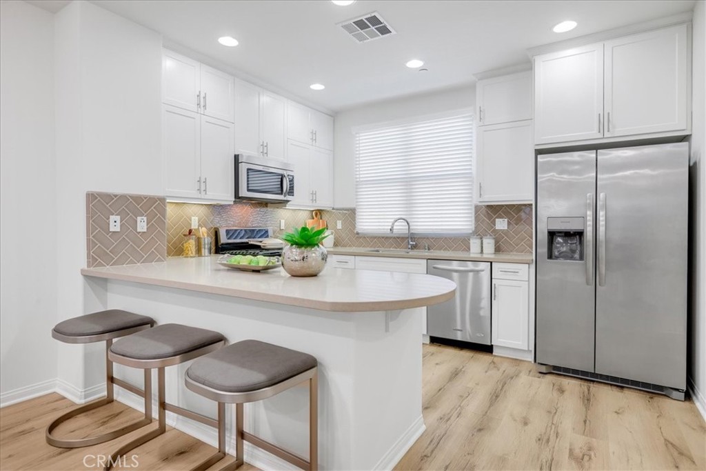 148 Capricorn Irvine, CA 92618 - Photo 15 of 66