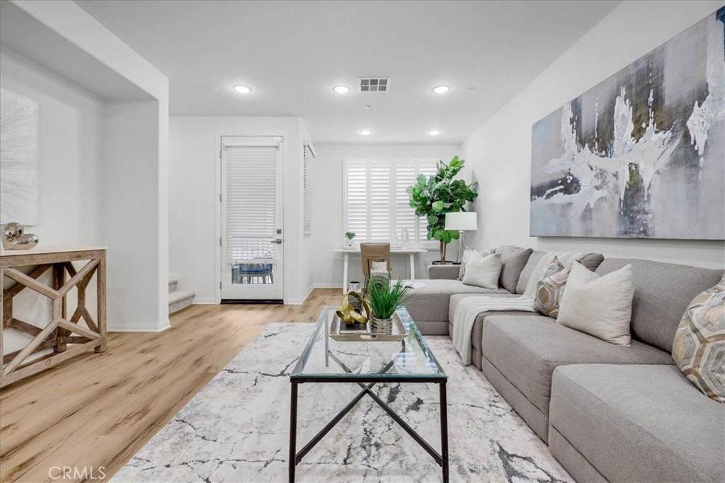 148 Capricorn Irvine, CA 92618 - Photo 27 of 66