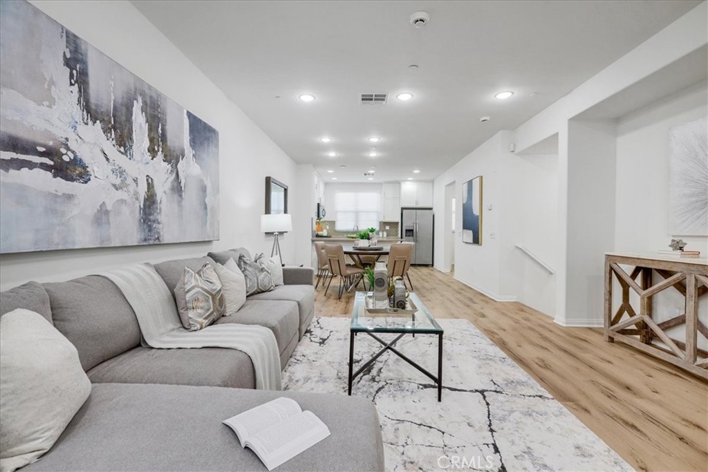 148 Capricorn Irvine, CA 92618 - Photo 28 of 66