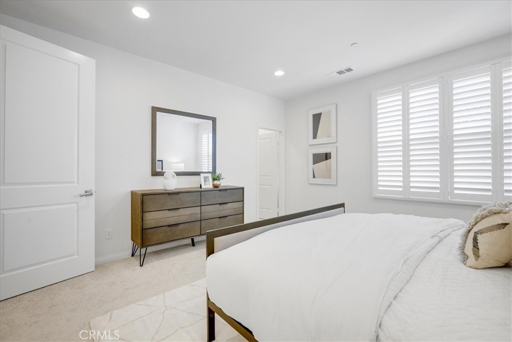 148 Capricorn Irvine, CA 92618 - Photo 38 of 66