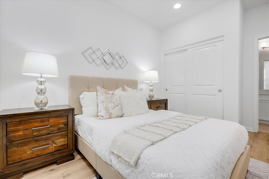 148 Capricorn Irvine, CA 92618 - Photo 7 of 66