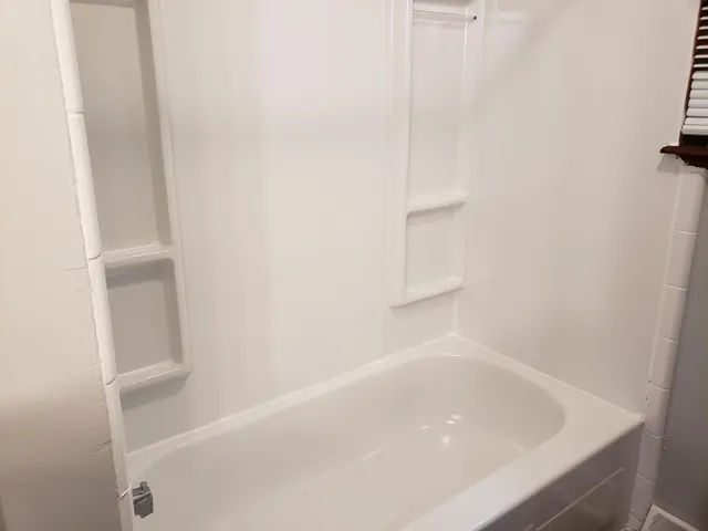 $1,100 | 1391 South Center Road, Saginaw, MI 48638