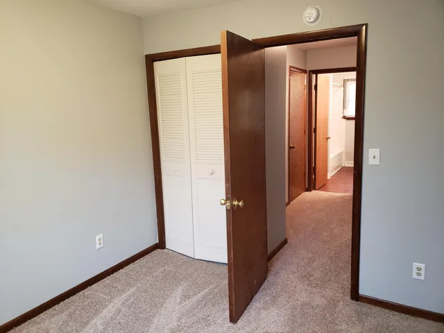 $1,100 | 1391 South Center Road, Saginaw, MI 48638