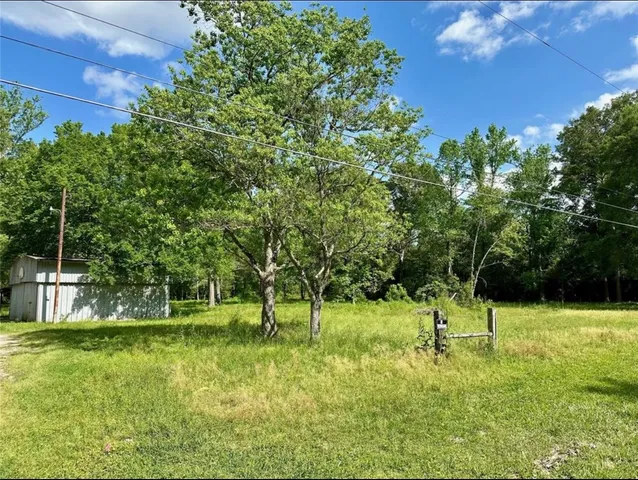 $2,500 | 30106 Huffman Cleveland Road, Huffman, TX 77336