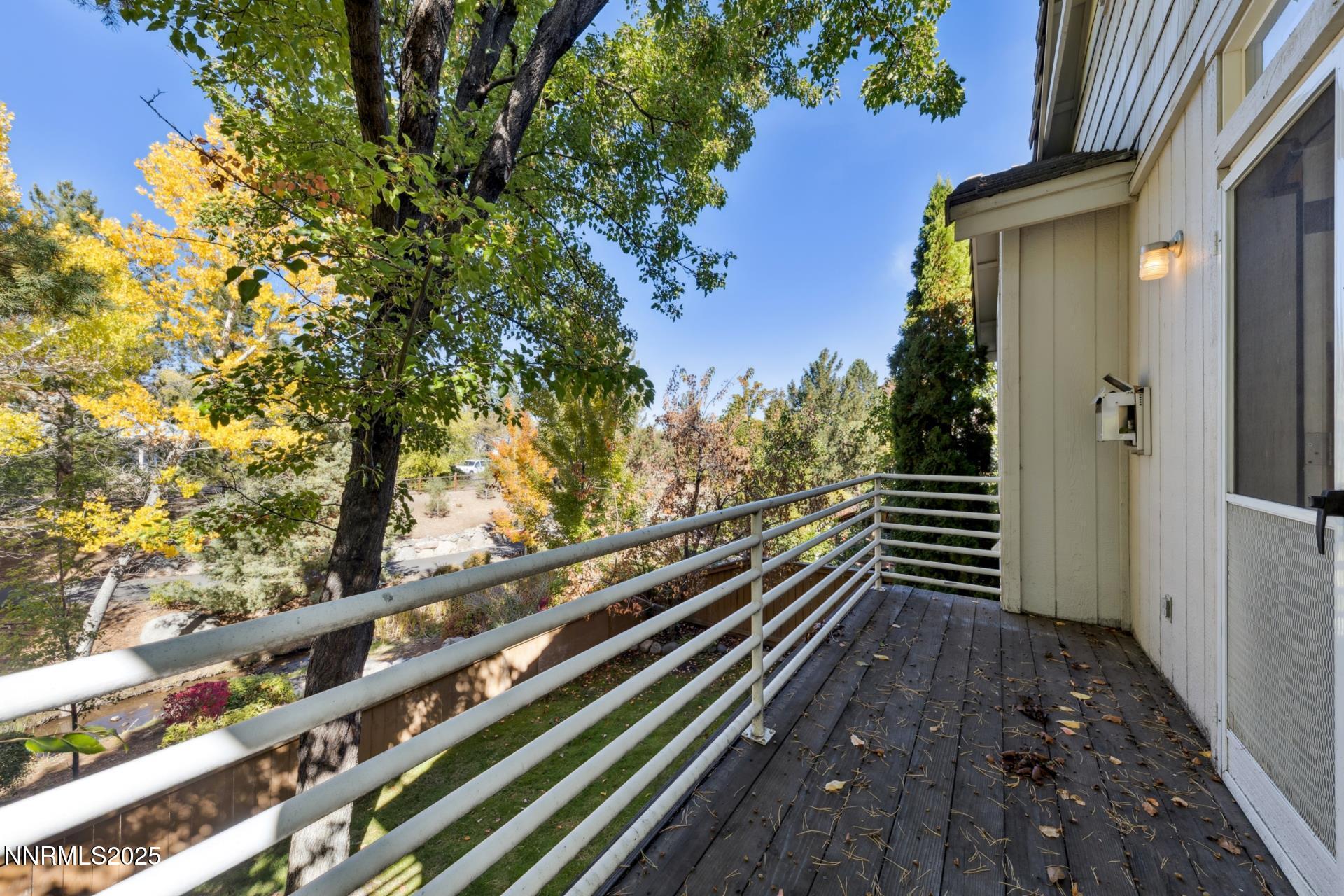 709 Caughlin Glen Reno, NV 89519 - Photo 12 of 41 a07