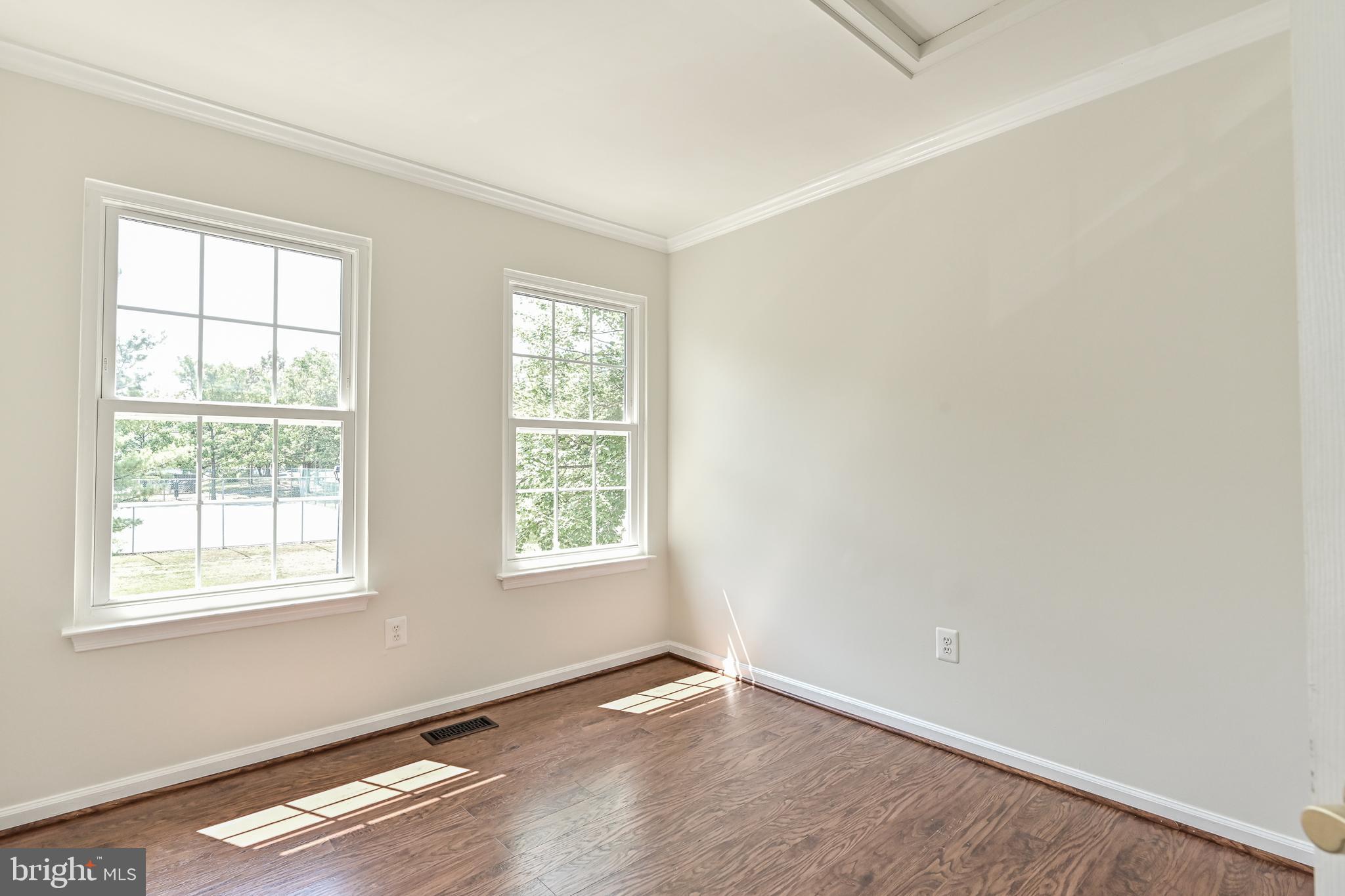 6453 McCoy Road Centreville, VA 20121 - Photo 18 of 35 Gallery Image 18