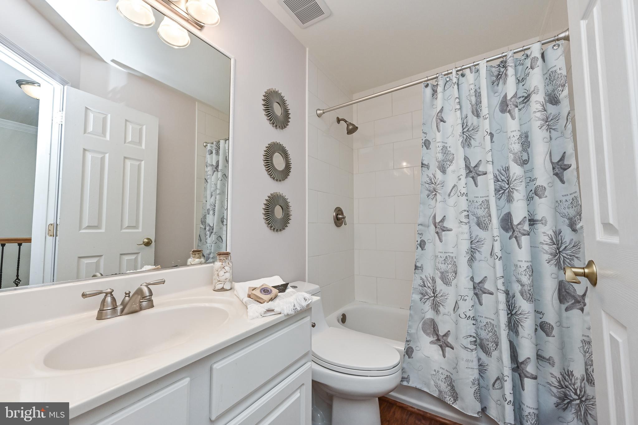 6453 McCoy Road Centreville, VA 20121 - Photo 20 of 35 Gallery Image 20