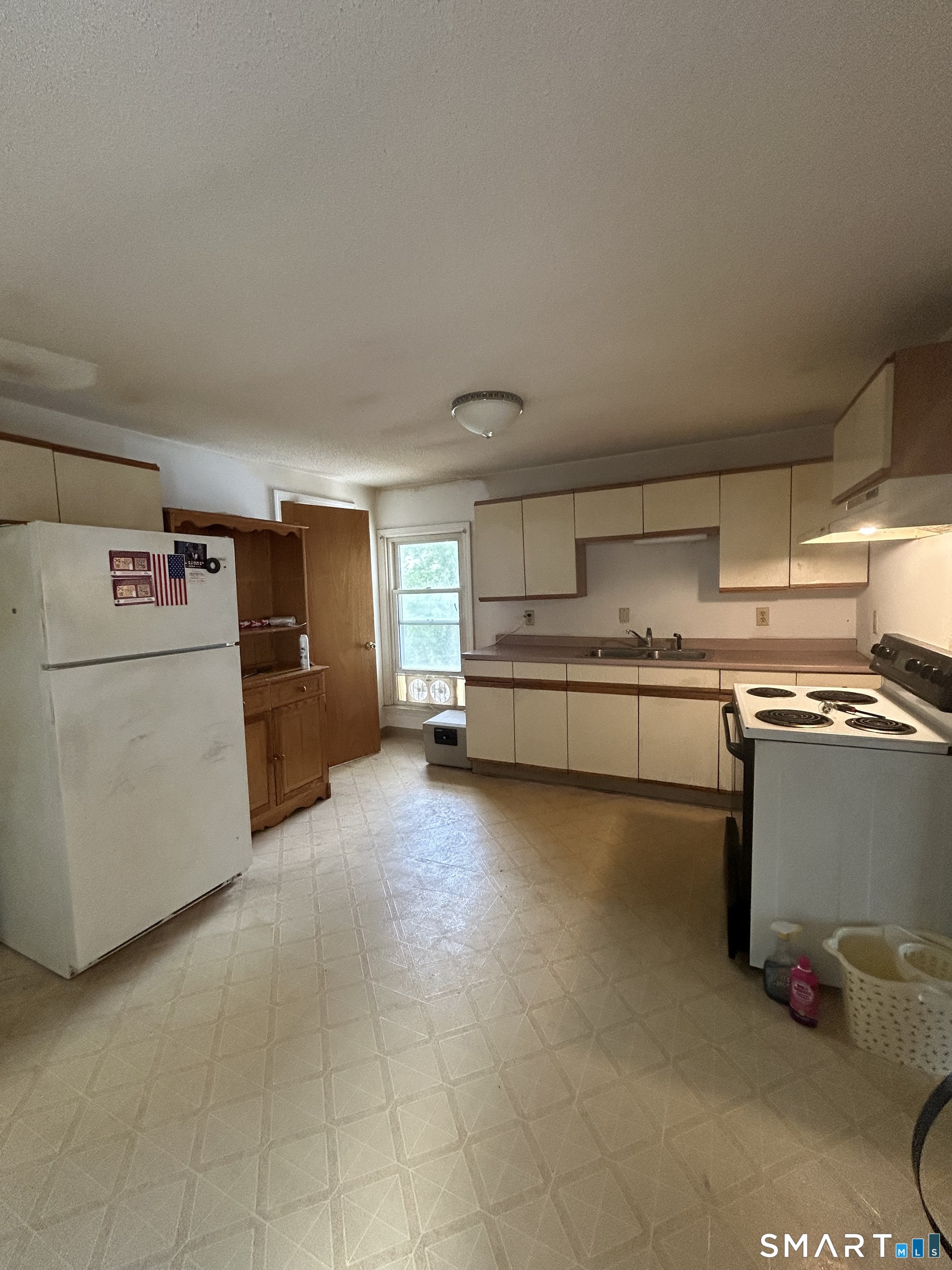 26 Summit Street Meriden, CT 06450 - Photo 12 of 12