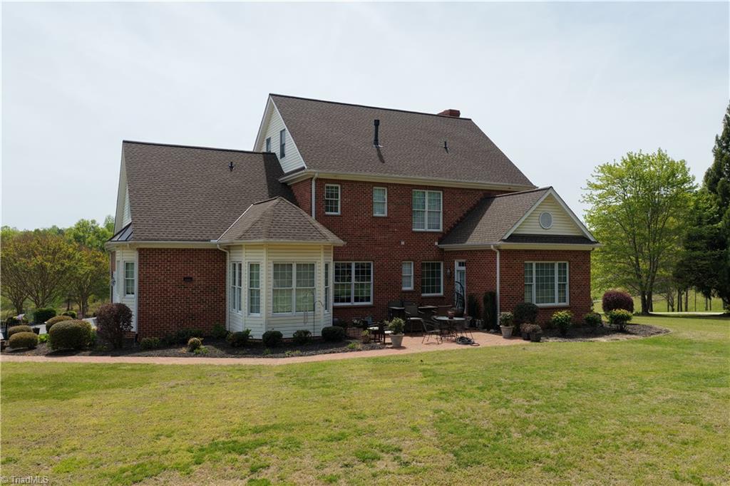 175 Shady Pond Road Providence, NC 27315 - Photo 5 of 48