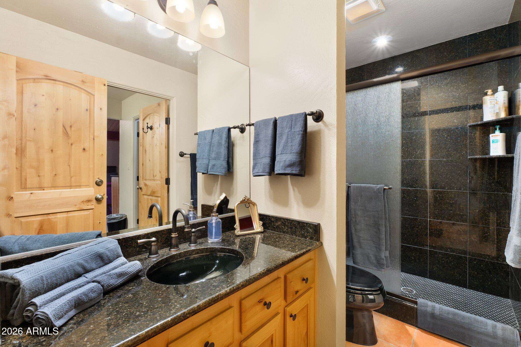 8351 North State Rte 89A, Unit 41 Sedona, AZ 86336 - Photo 21 of 60 Bathroom #2