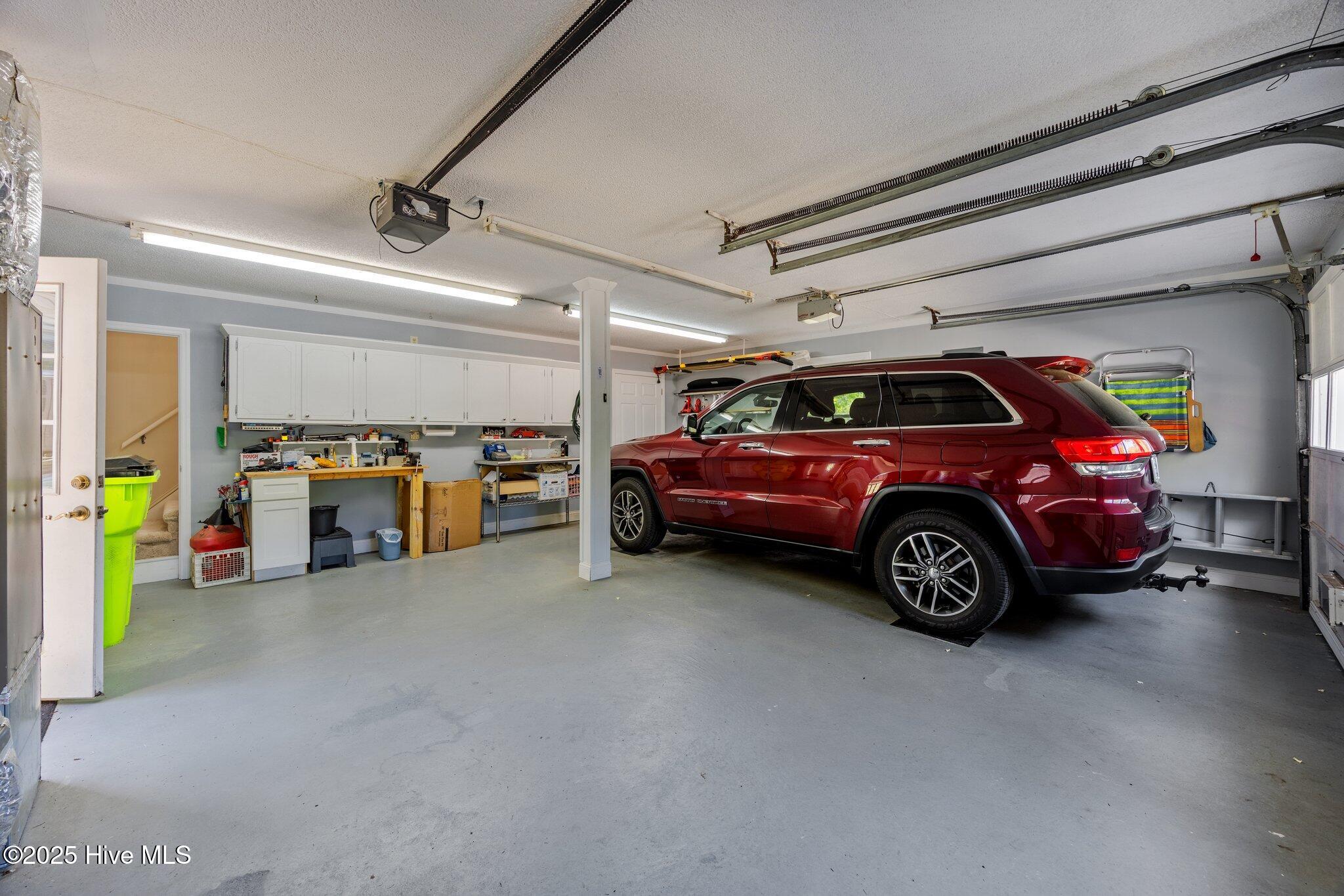 204 Gangplank Road New Bern, NC 28562 - Photo 30 of 47 Garage Storage Cabinets