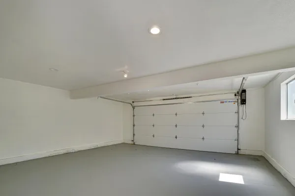 $3,350 | 74398 Myrsine Avenue, Palm Desert, CA 92260