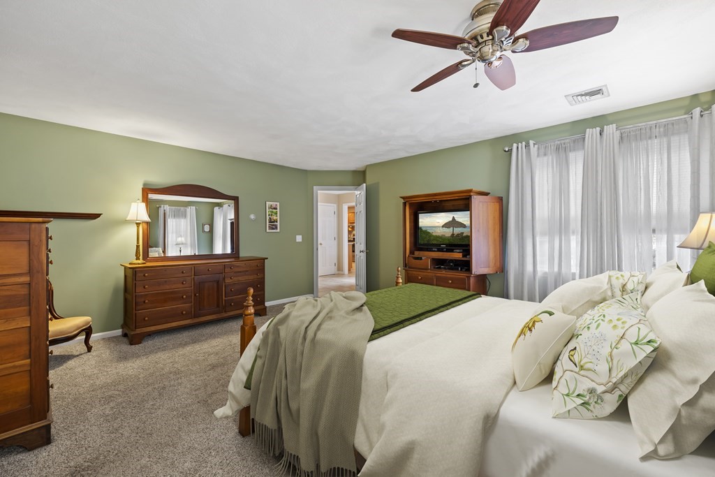 106 Tearall Road Raynham, MA 02767 - Photo 23 of 38 Gallery Image 23