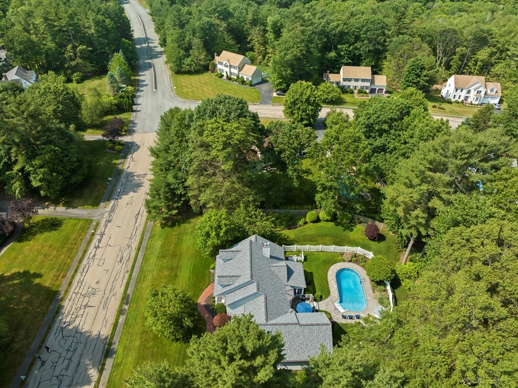 106 Tearall Road Raynham, MA 02767 - Photo 35 of 38 Gallery Image 35