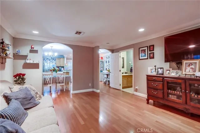 $698,000 | 2975 Fernwood Avenue, Lynwood, CA 90262