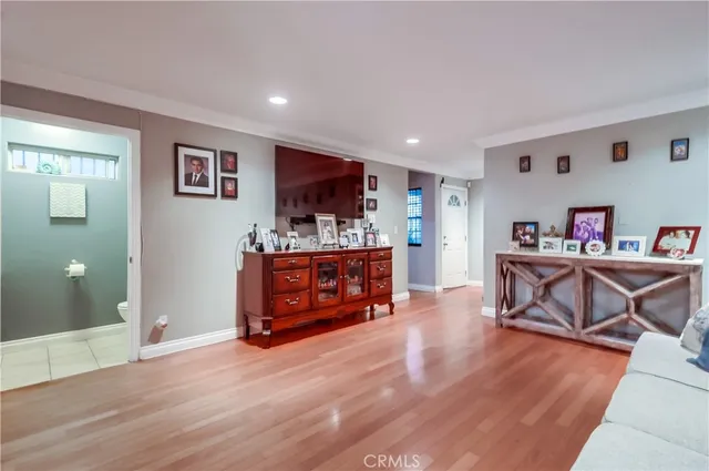 $698,000 | 2975 Fernwood Avenue, Lynwood, CA 90262