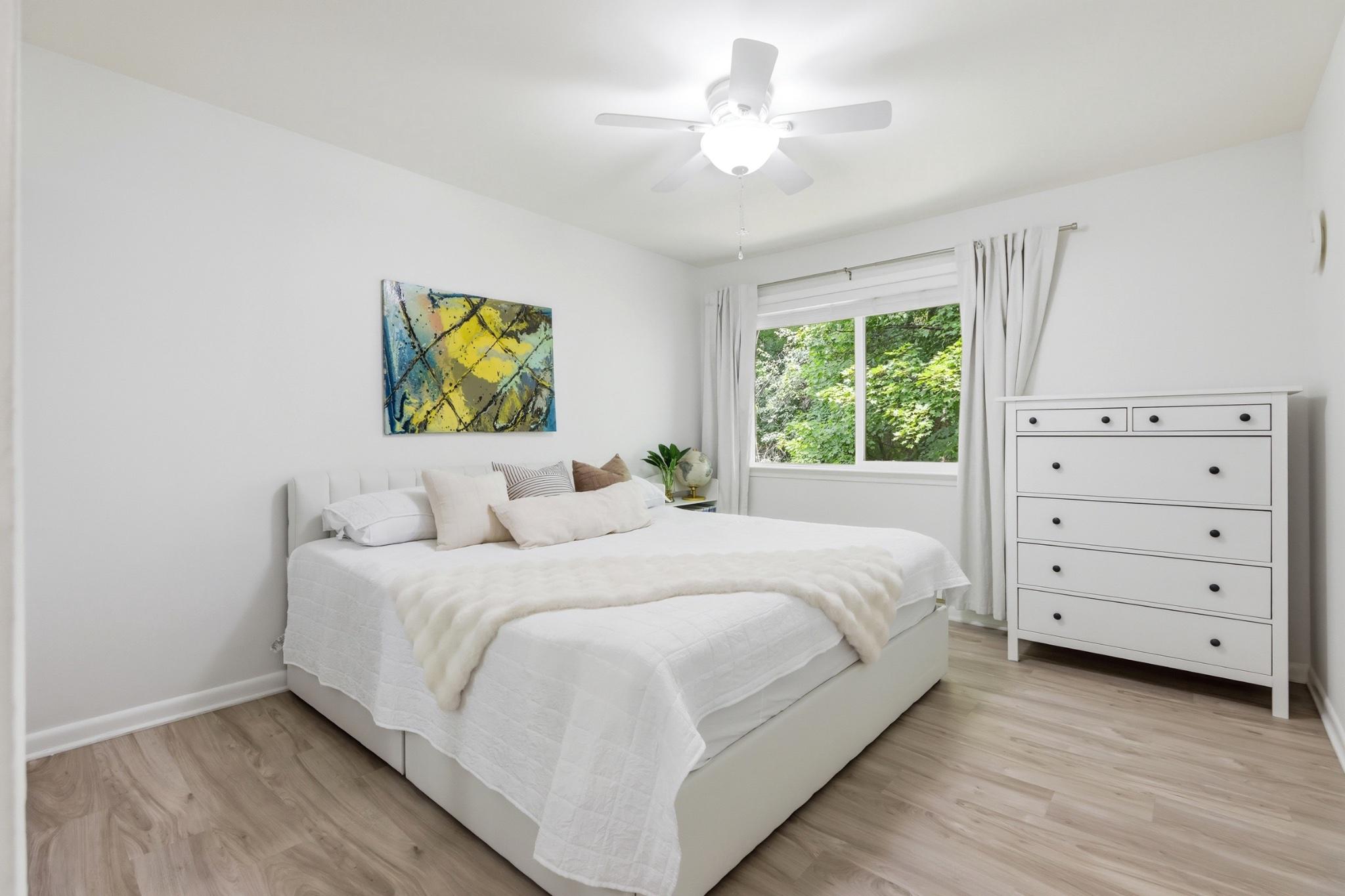 2260 Covent Gardens Court Reston, VA 20191 - Photo 21 of 42 Upper-level primary bedroom