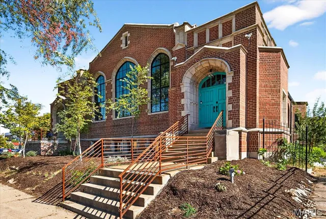 $4,250,000 | 1034 South Kings Highway Boulevard, St. Louis, MO 63110