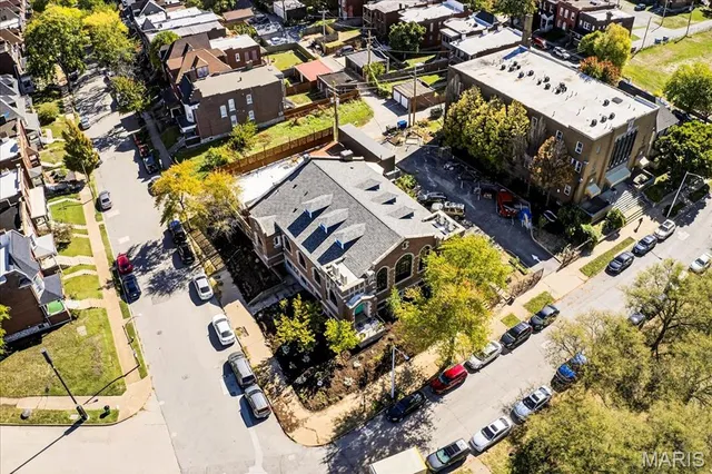 $4,250,000 | 1034 South Kings Highway Boulevard, St. Louis, MO 63110