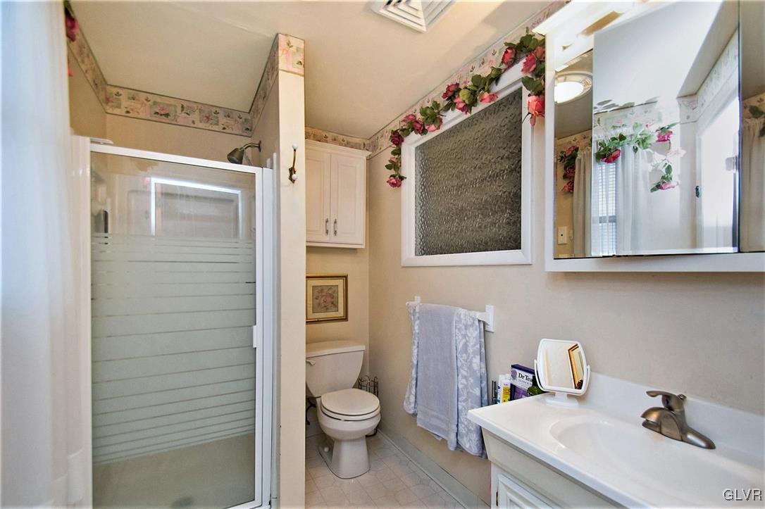 2930 Shakespeare Road Bethlehem, PA 18017 - Photo 12 of 29 Gallery Image 12