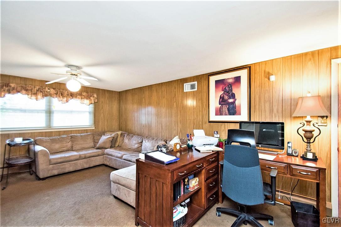 2930 Shakespeare Road Bethlehem, PA 18017 - Photo 20 of 29 Gallery Image 20
