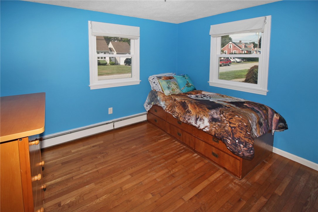 74 Fales Road Bristol, RI 02809 - Photo 26 of 44 3rd Bedroom
