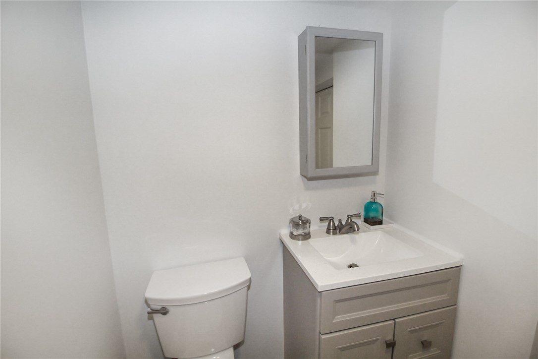 74 Fales Road Bristol, RI 02809 - Photo 33 of 44