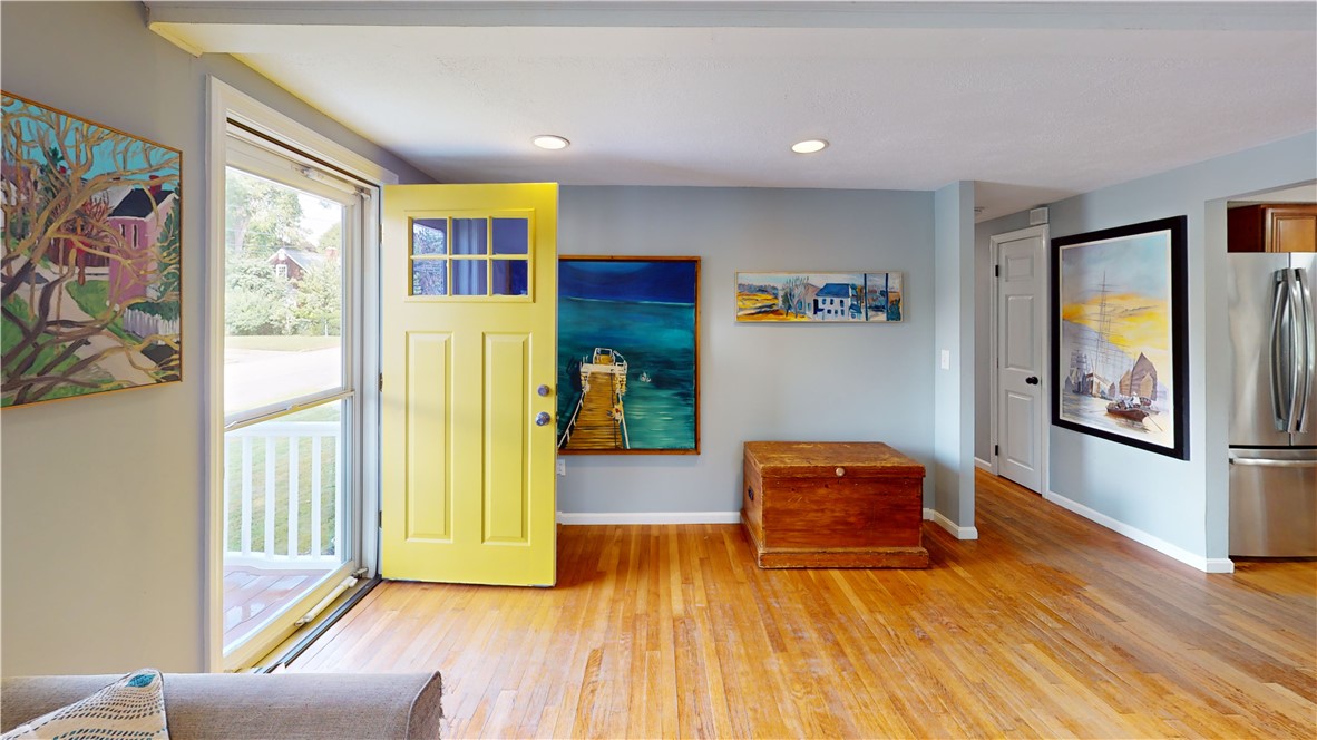 74 Fales Road Bristol, RI 02809 - Photo 7 of 44