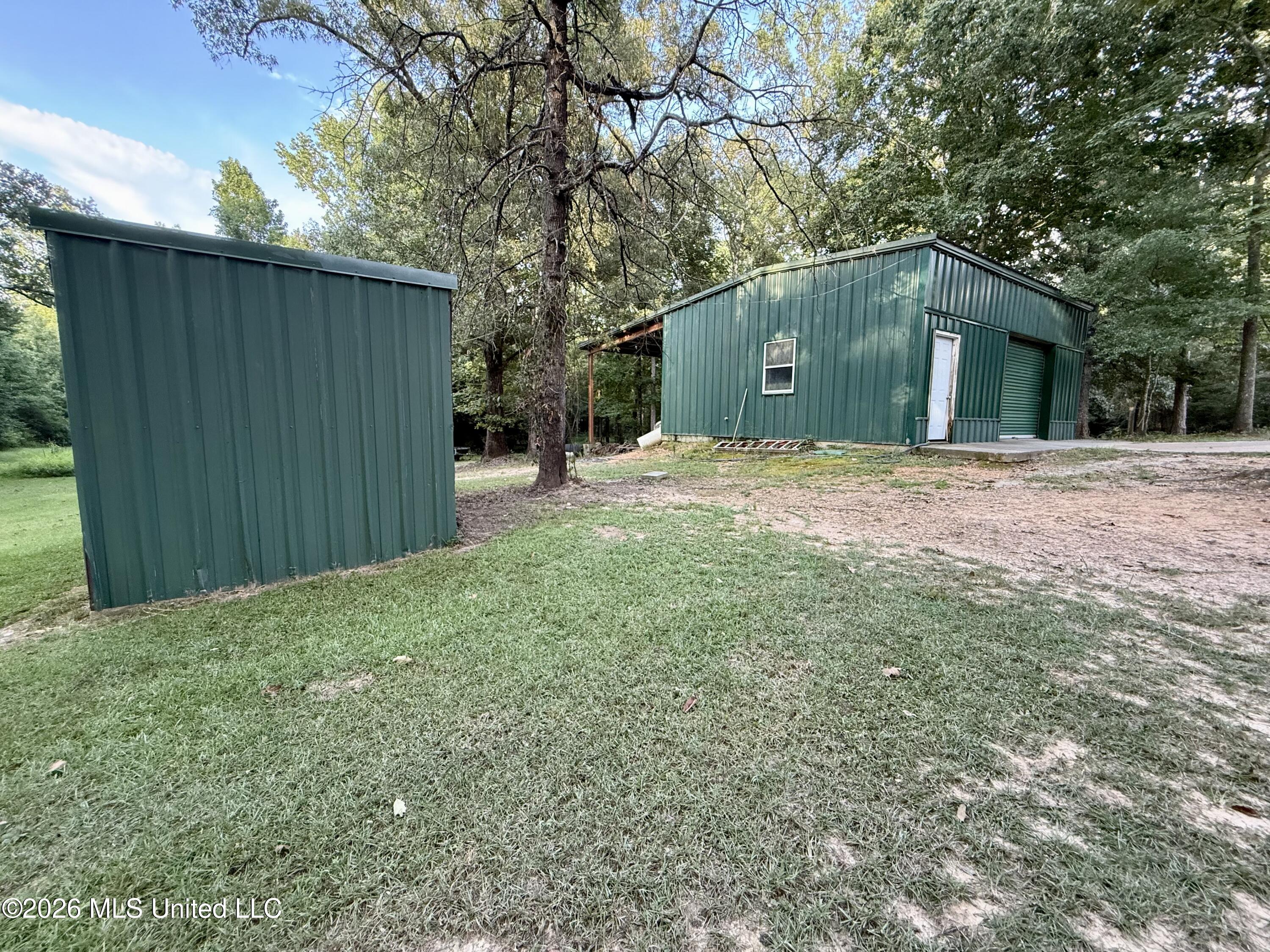 64 Greer Road Jayess, MS 39641 - Photo 8 of 47 IMG_9159
