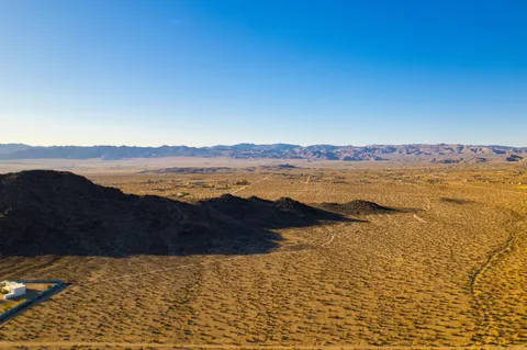 $160,000 | 63280 Starlight Street, Joshua Tree, CA 92252