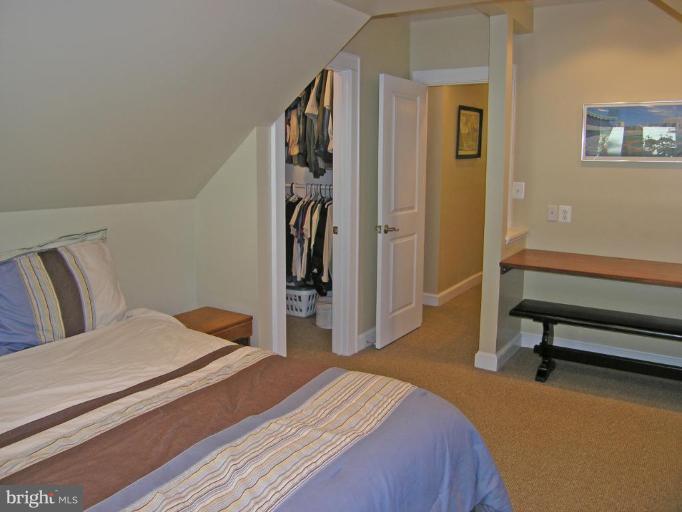 4 Knox Place Silver Spring, MD 20901 - Photo 22 of 26 Master Bedroom #3