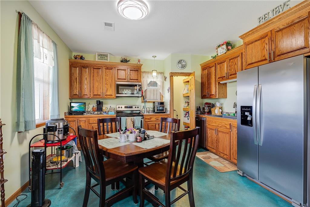 806 Southwest County Rd O Holden, MO 64040 - Photo 6 of 36