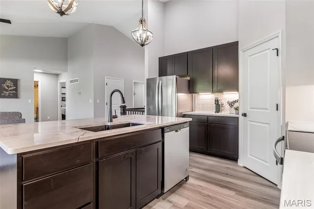 $454,353 | 1517 Louisiana Drive, Festus, MO 63028