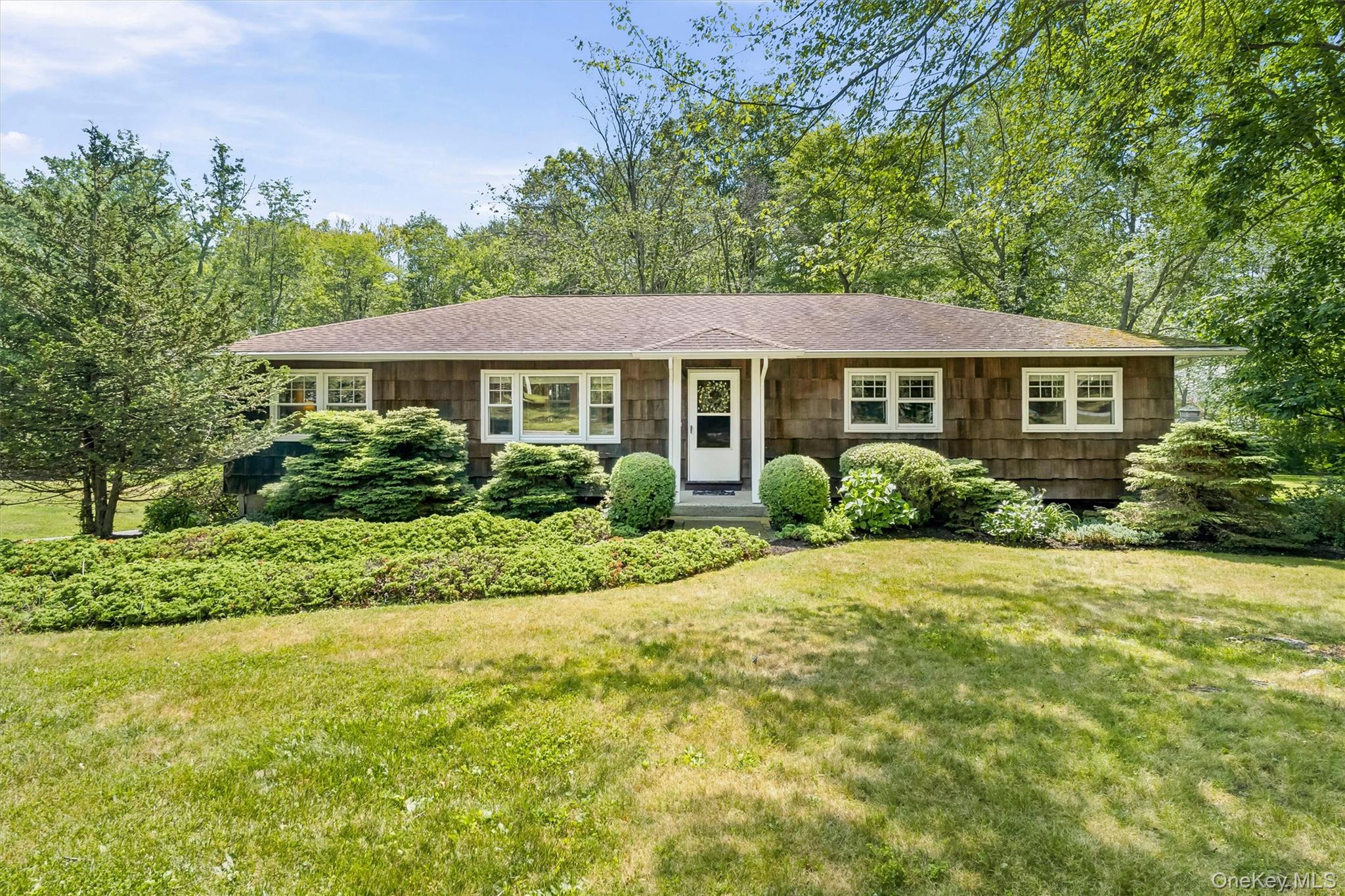 44 Wilson Road Monroe, NY 10950 - Photo 2 of 41