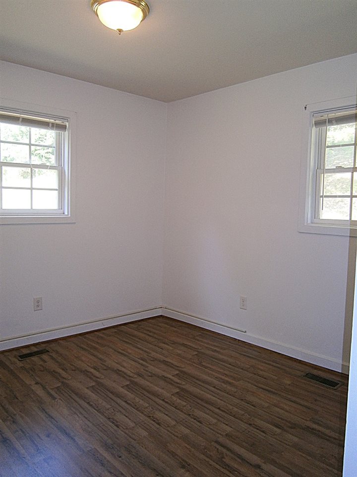 1946 Miller School Road Charlottesville, VA 22903 - Photo 11 of 12 Gallery Image 11