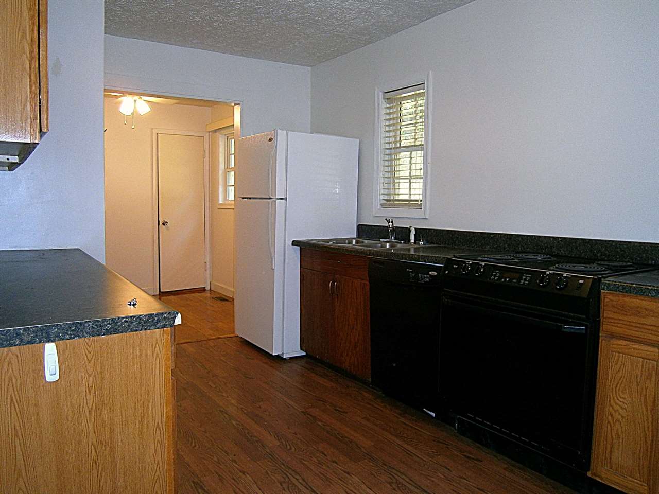 1946 Miller School Road Charlottesville, VA 22903 - Photo 4 of 12 Gallery Image 4