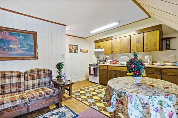 $675,000 | 86-88 Division Street, North Attleboro, MA 02760